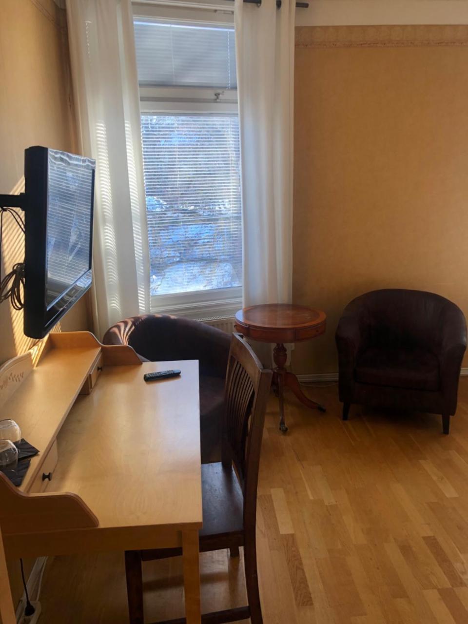 Grosshandlaren Hotell & Deli Сёдерхамн Экстерьер фото